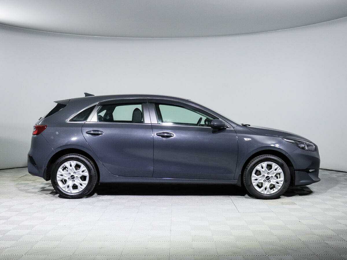 Kia Ceed б/у, 2022, Автоматическая. Фото: #3