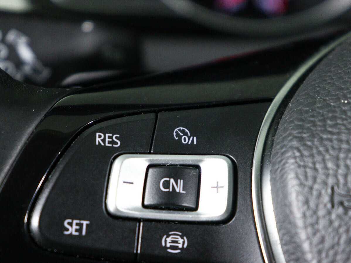 Volkswagen Passat б/у, 2019, Роботизированная. Фото: #14