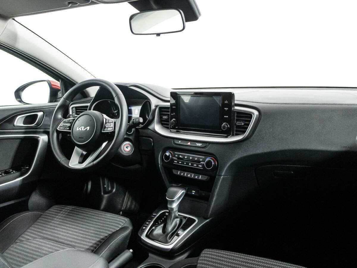 Kia Ceed б/у, 2022, Автоматическая. Фото: #8
