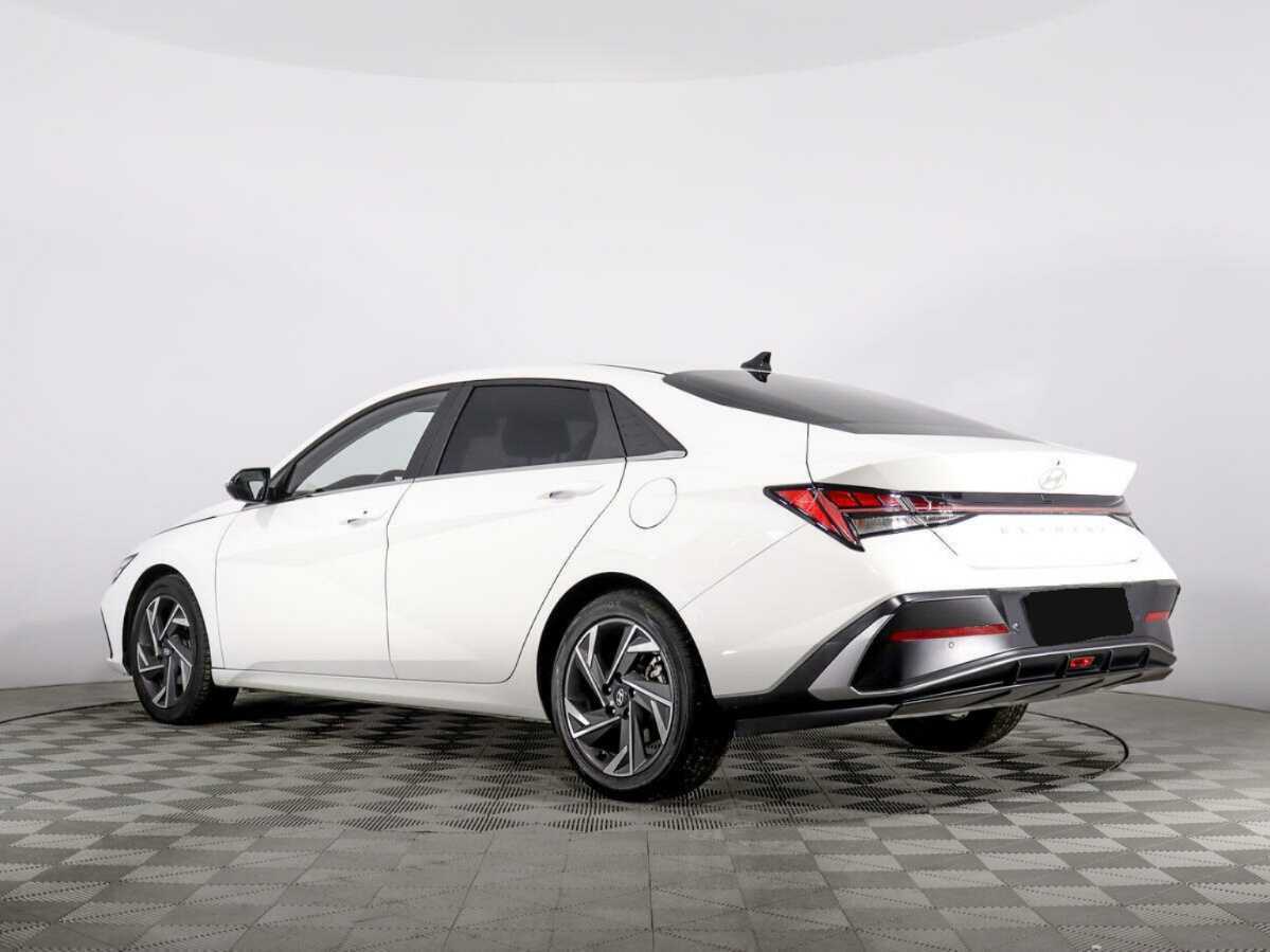Hyundai Elantra б/у, 2024, Вариатор. Фото: #6