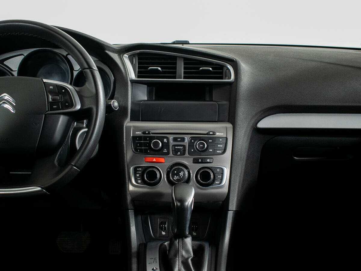 Citroen C4 б/у, 2018, Автоматическая. Фото: #8