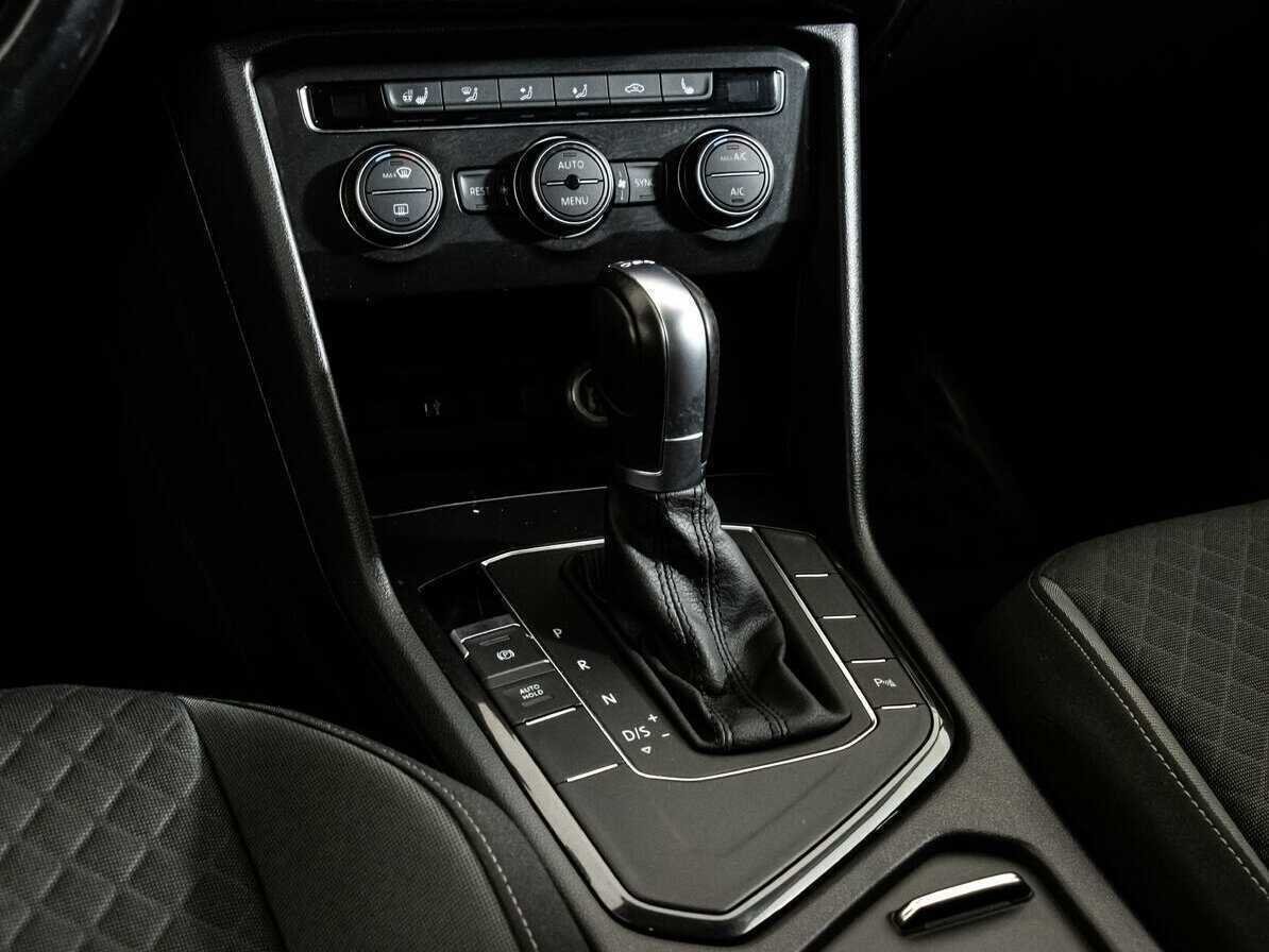 Volkswagen Tiguan б/у, 2017, Роботизированная. Фото: #8