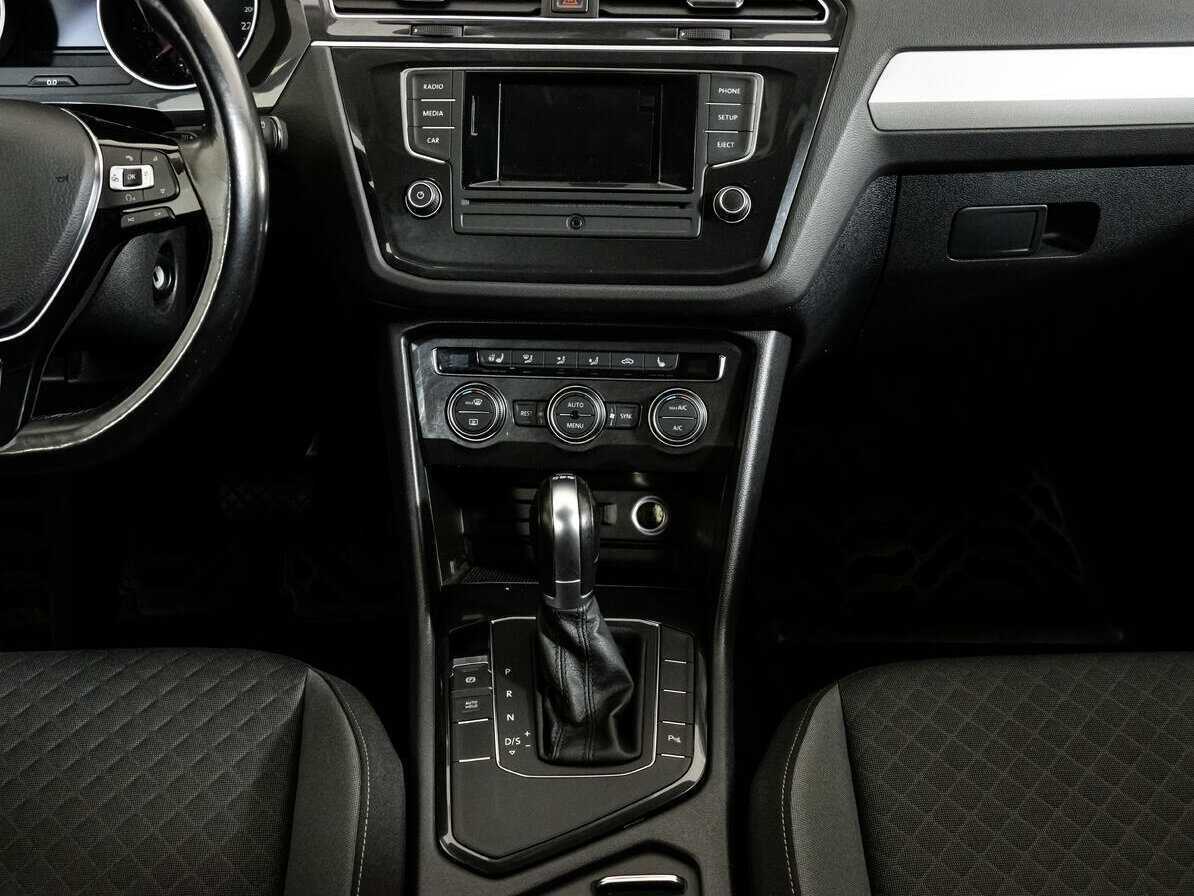 Volkswagen Tiguan б/у, 2017, Роботизированная. Фото: #9