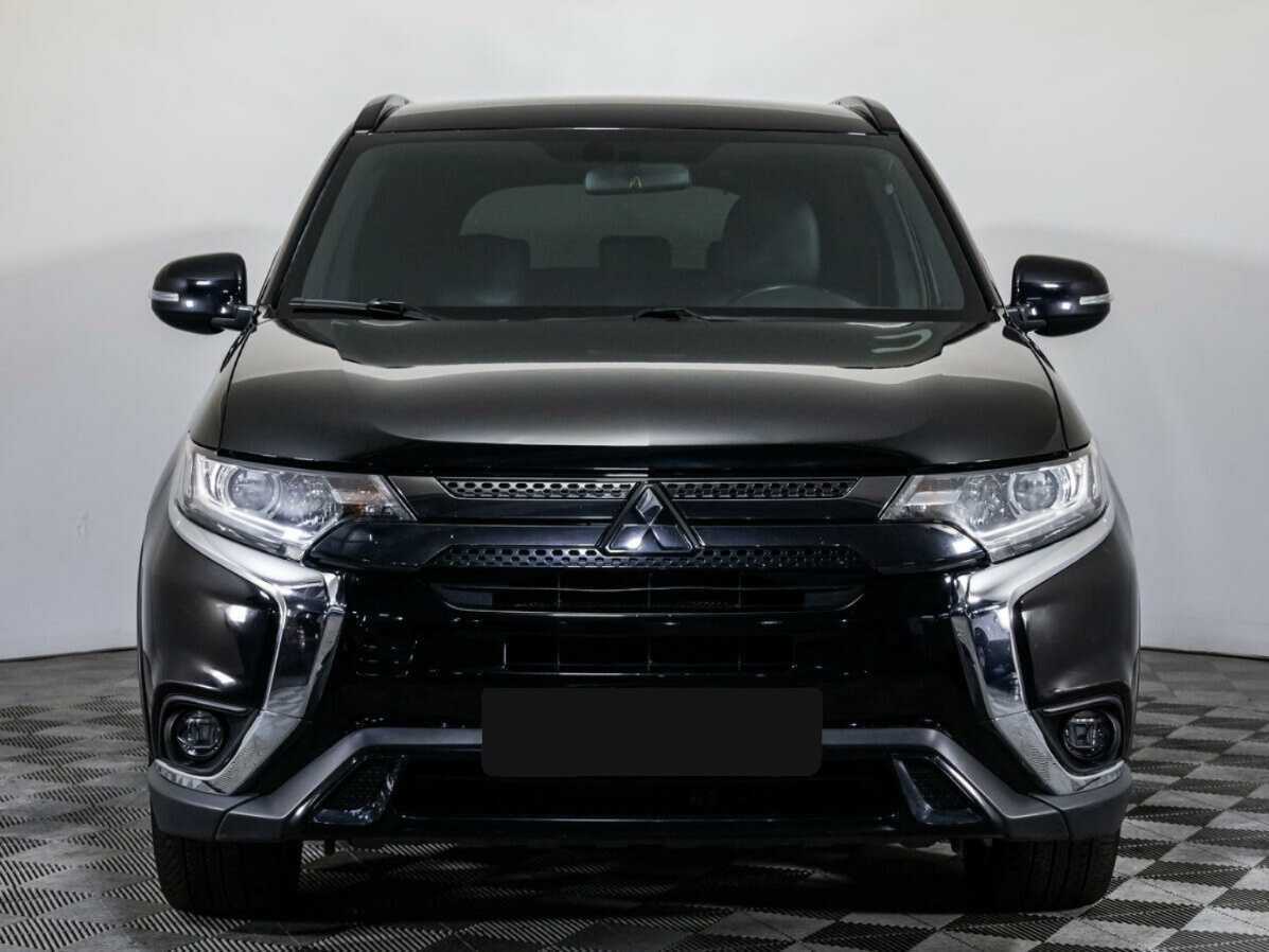 Mitsubishi Outlander б/у, 2021, Вариатор. Фото: #1