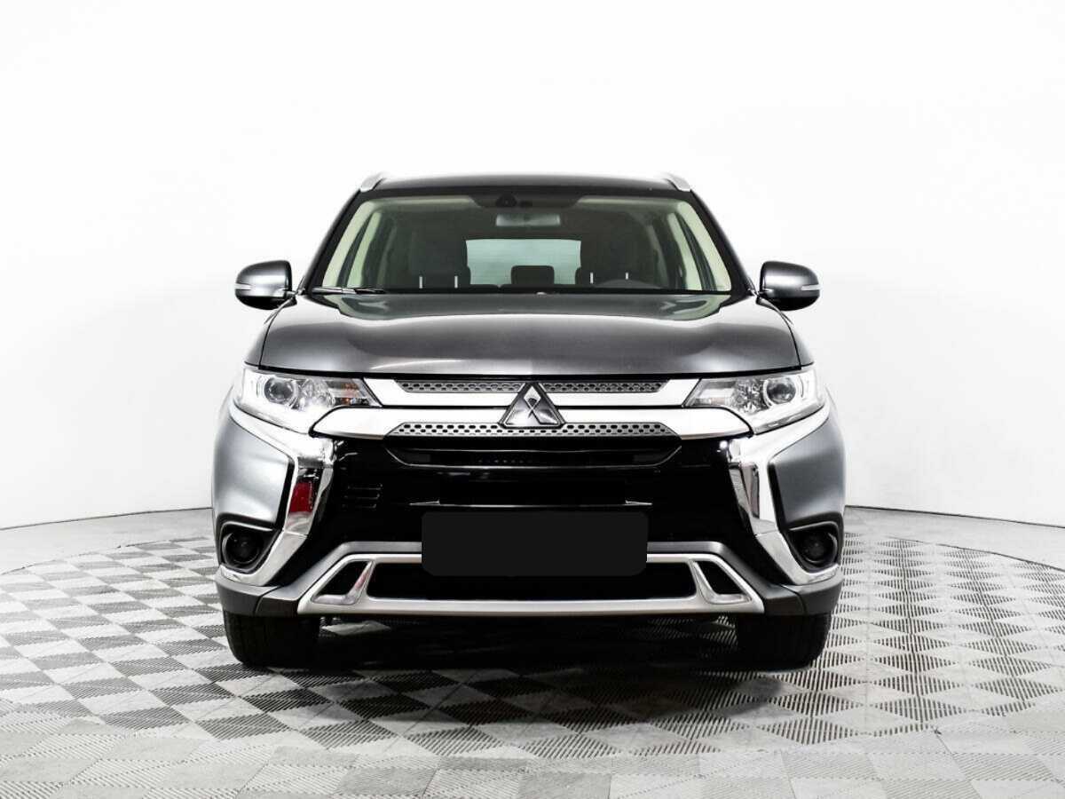 Mitsubishi Outlander б/у, 2020, Вариатор. Фото: #1