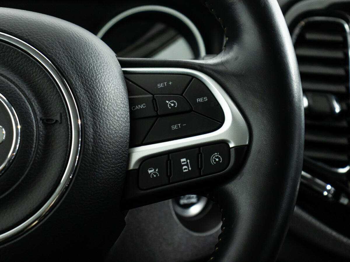 Jeep Compass б/у, 2017, Автоматическая. Фото: #19