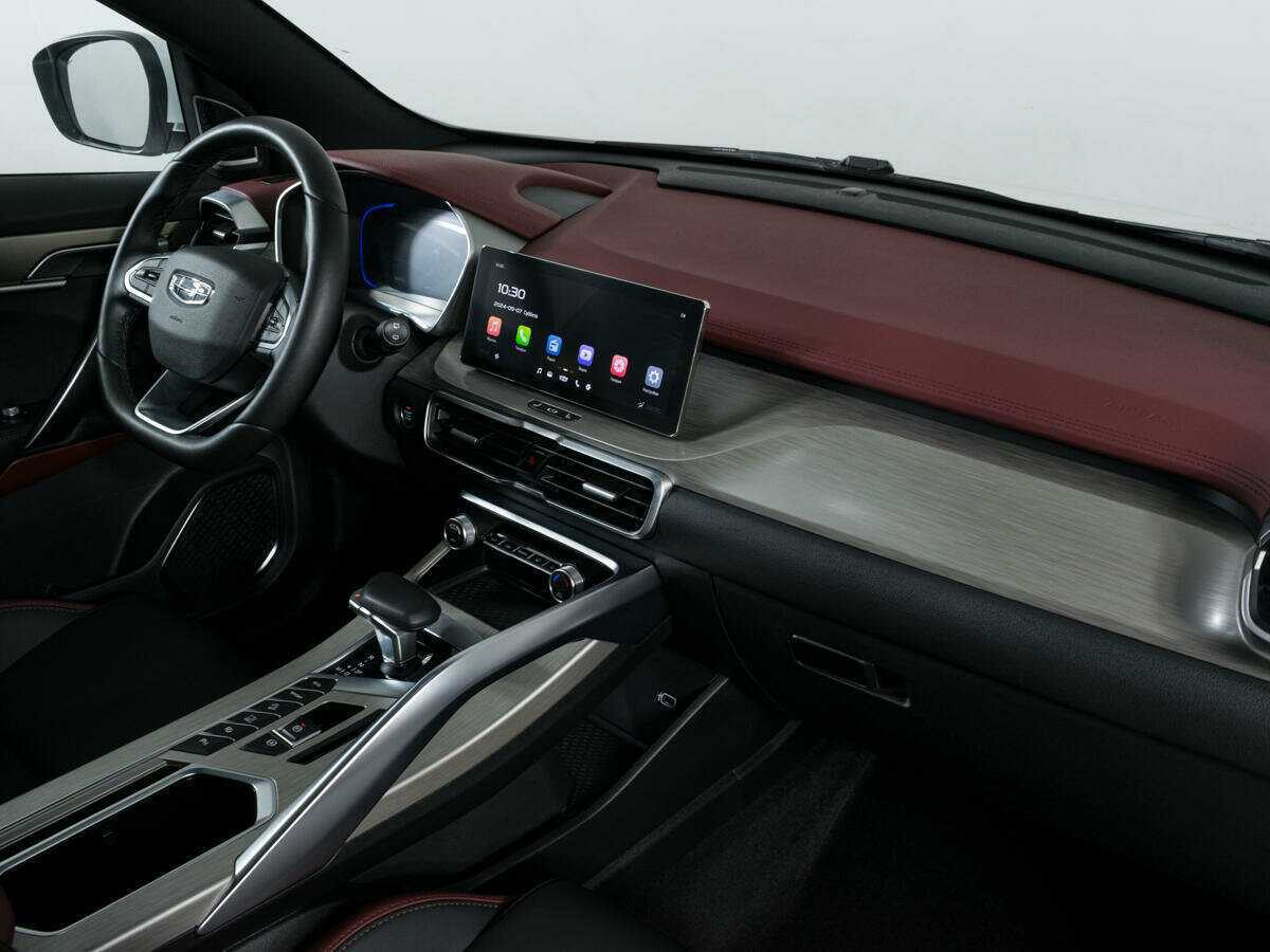 Geely Coolray б/у, 2023, Роботизированная. Фото: #8