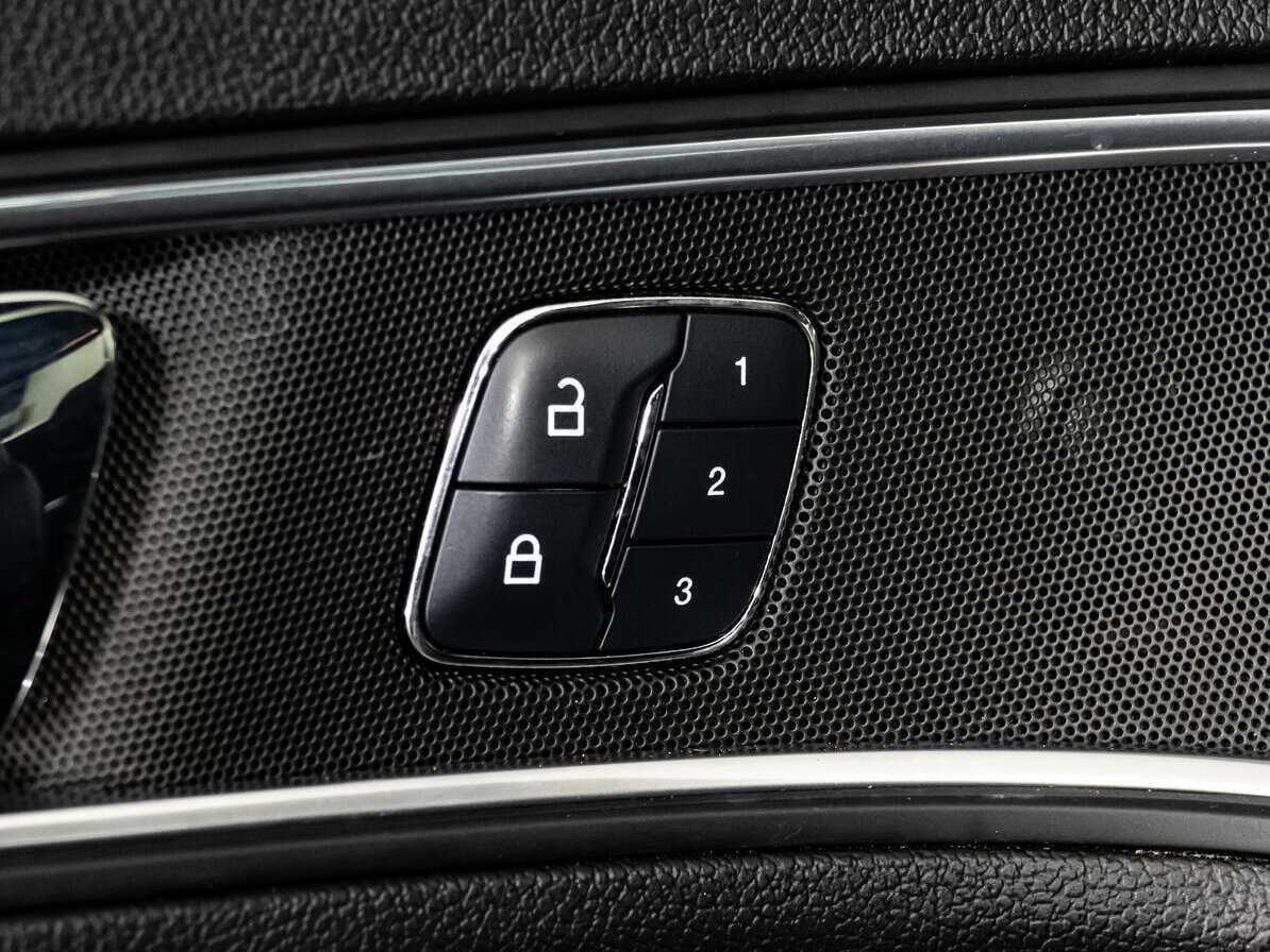 Ford Explorer б/у, 2017, Автоматическая. Фото: #20