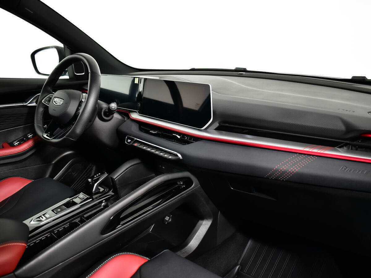 Geely Coolray б/у, 2023, Роботизированная. Фото: #8