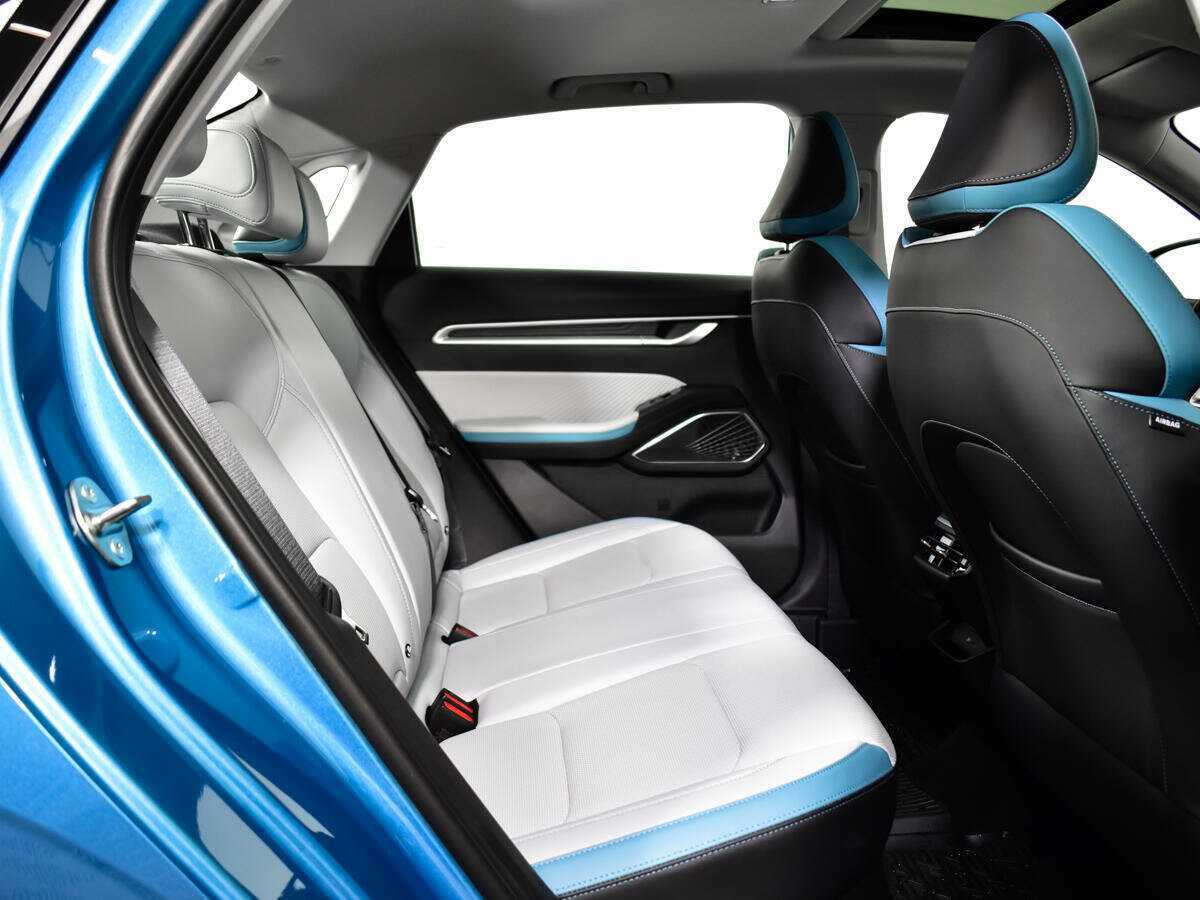 Geely Emgrand б/у, 2023, Автоматическая. Фото: #9