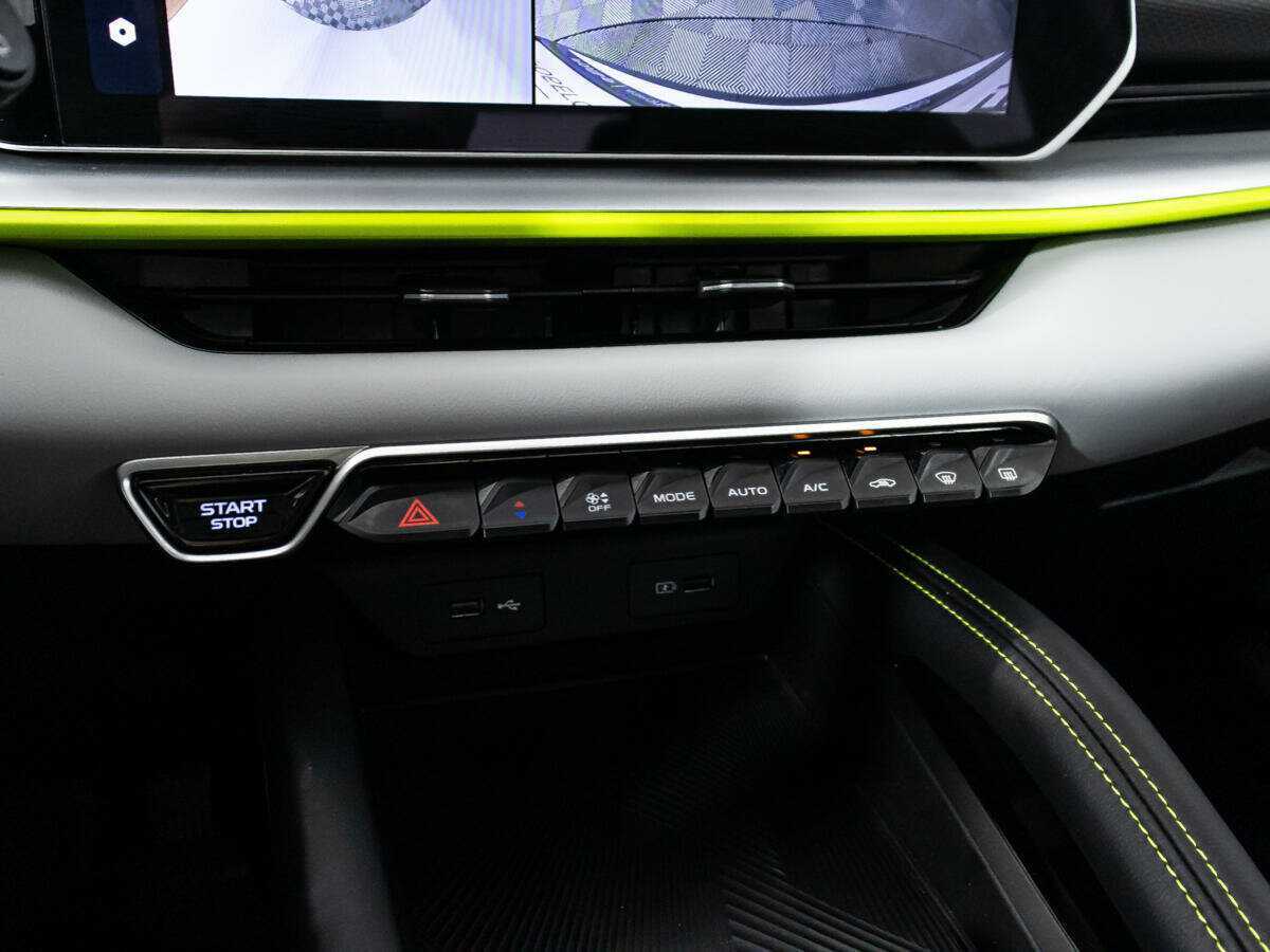 Geely Coolray б/у, 2023, Роботизированная. Фото: #18