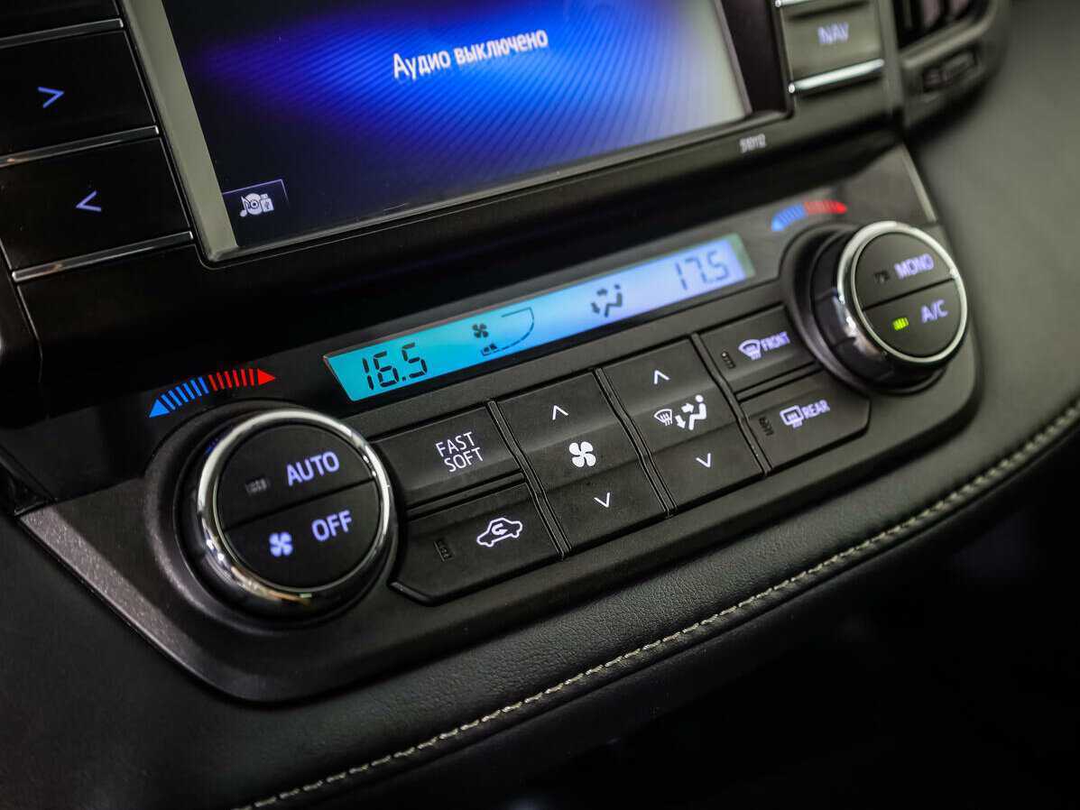 Toyota RAV4 б/у, 2015, Автоматическая. Фото: #13