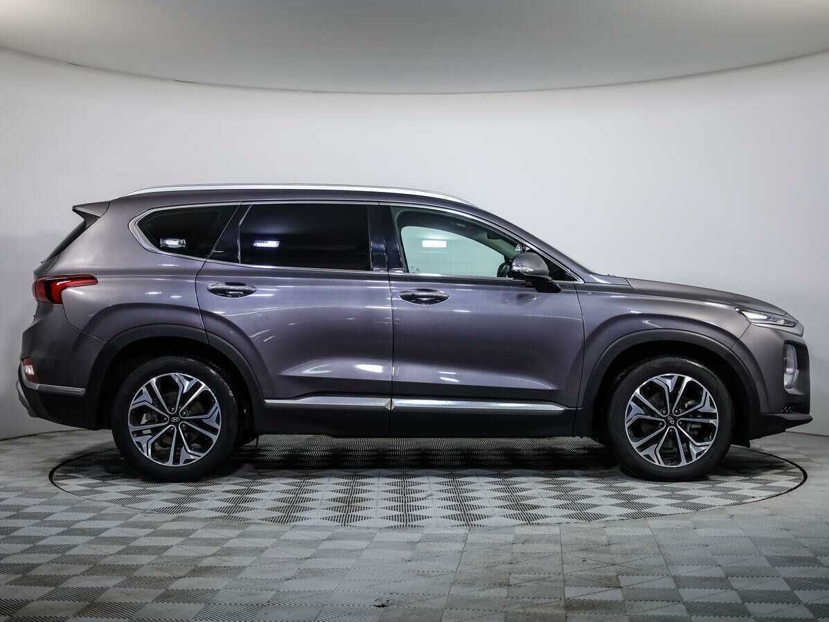 Hyundai Santa Fe б/у, 2018, Автоматическая. Фото: #2