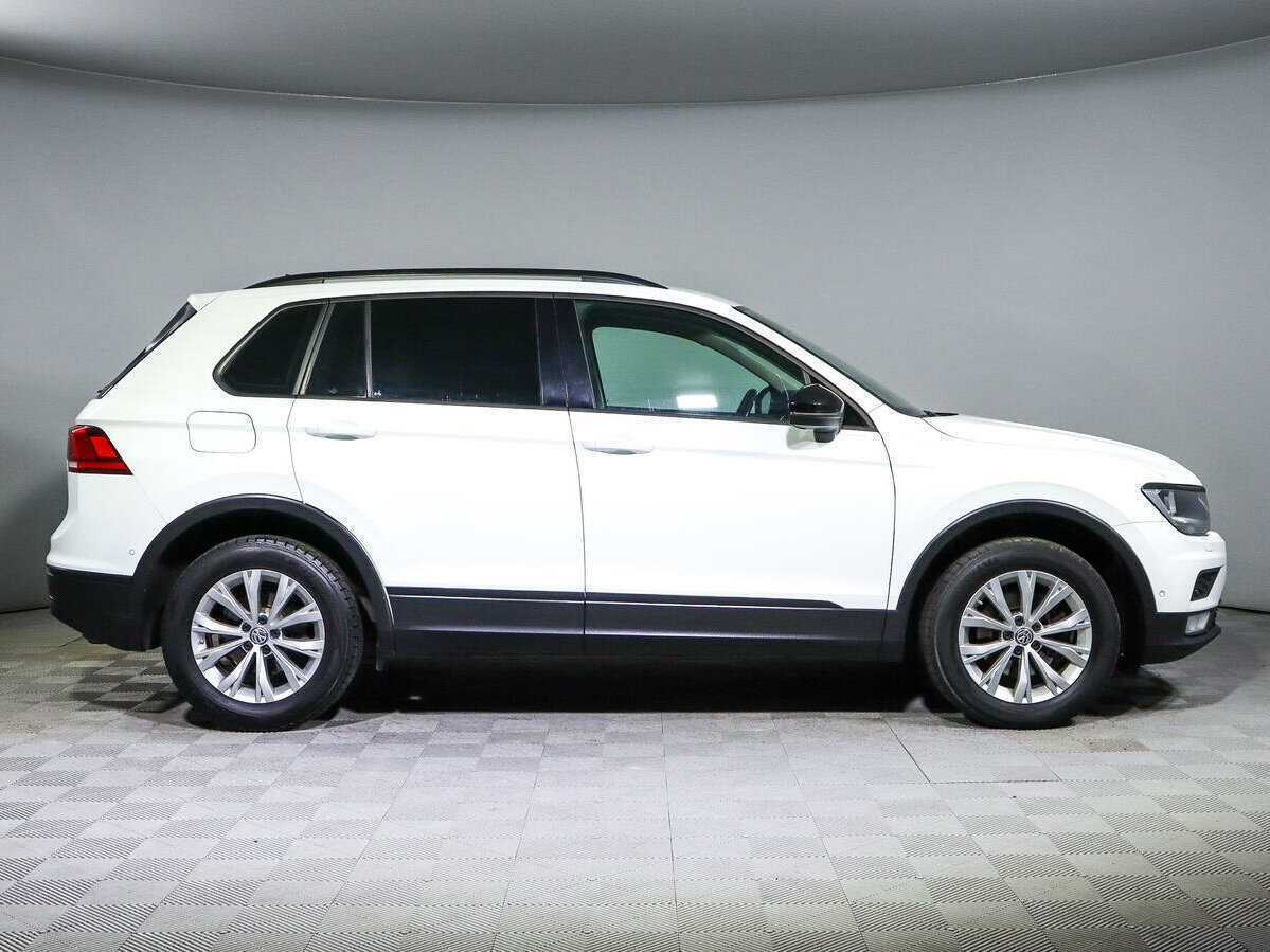 Volkswagen Tiguan б/у, 2017, Роботизированная. Фото: #3