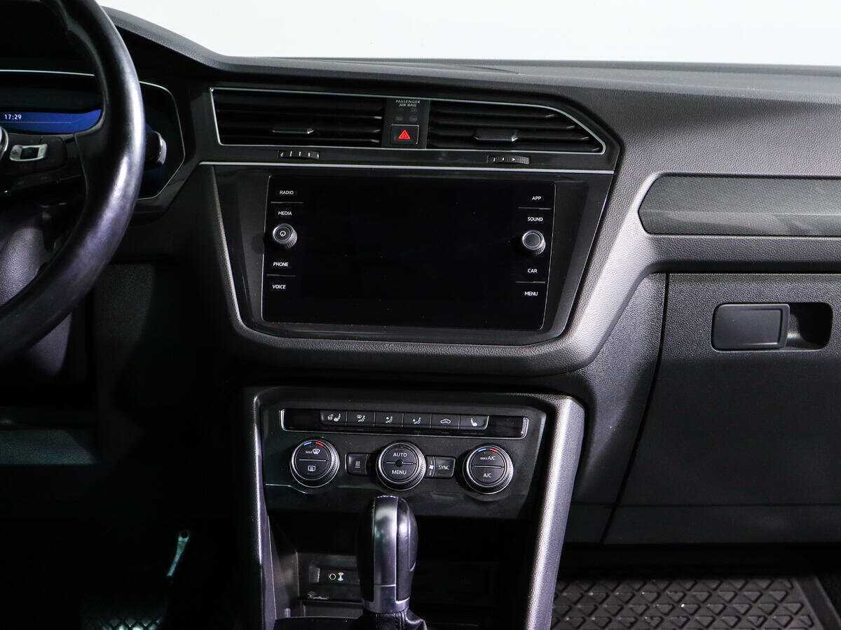 Volkswagen Tiguan б/у, 2017, Роботизированная. Фото: #10