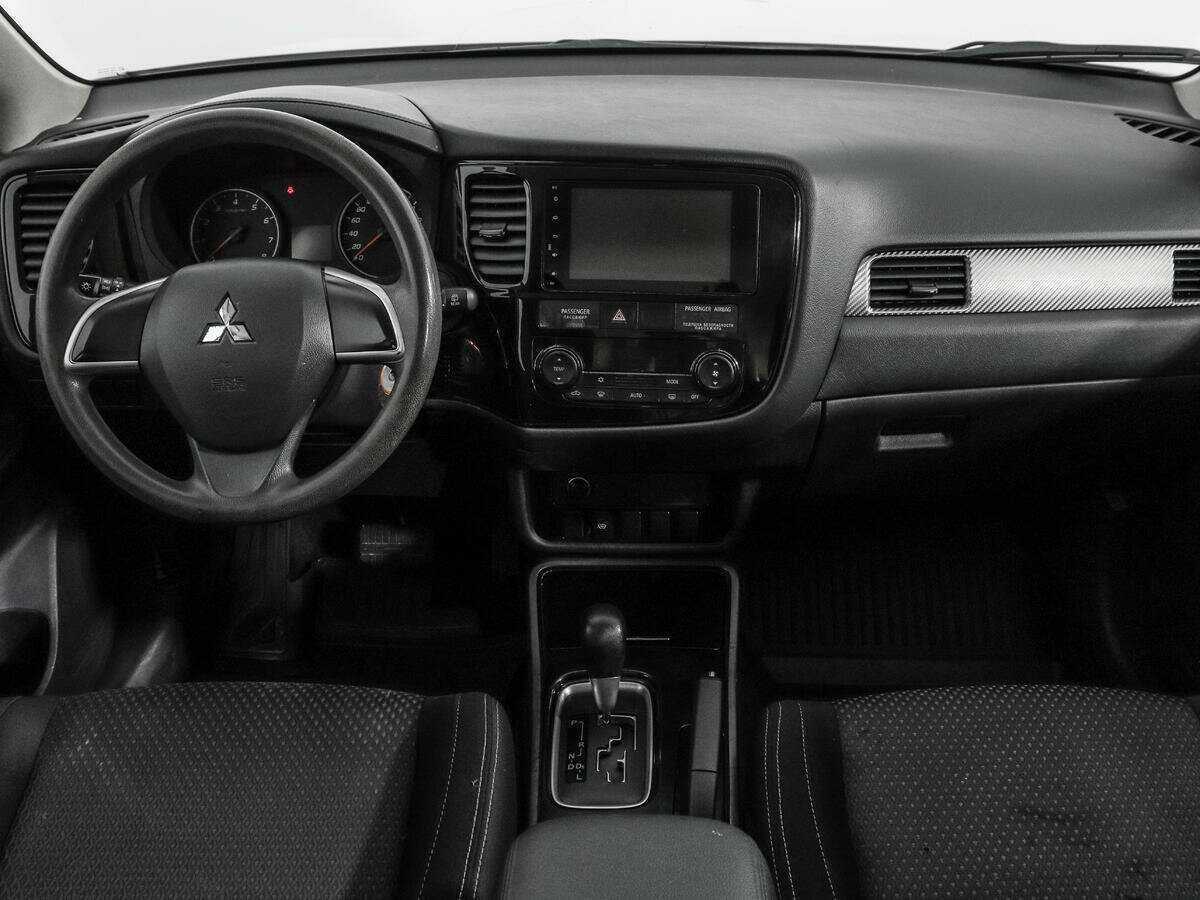 Mitsubishi Outlander б/у, 2018, Вариатор. Фото: #11