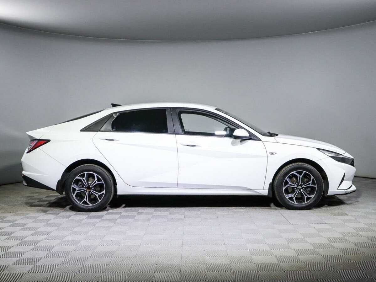 Hyundai Elantra б/у, 2021, Автоматическая. Фото: #3