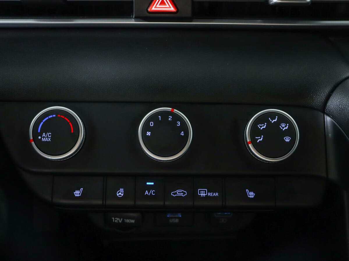 Hyundai Elantra б/у, 2021, Автоматическая. Фото: #14