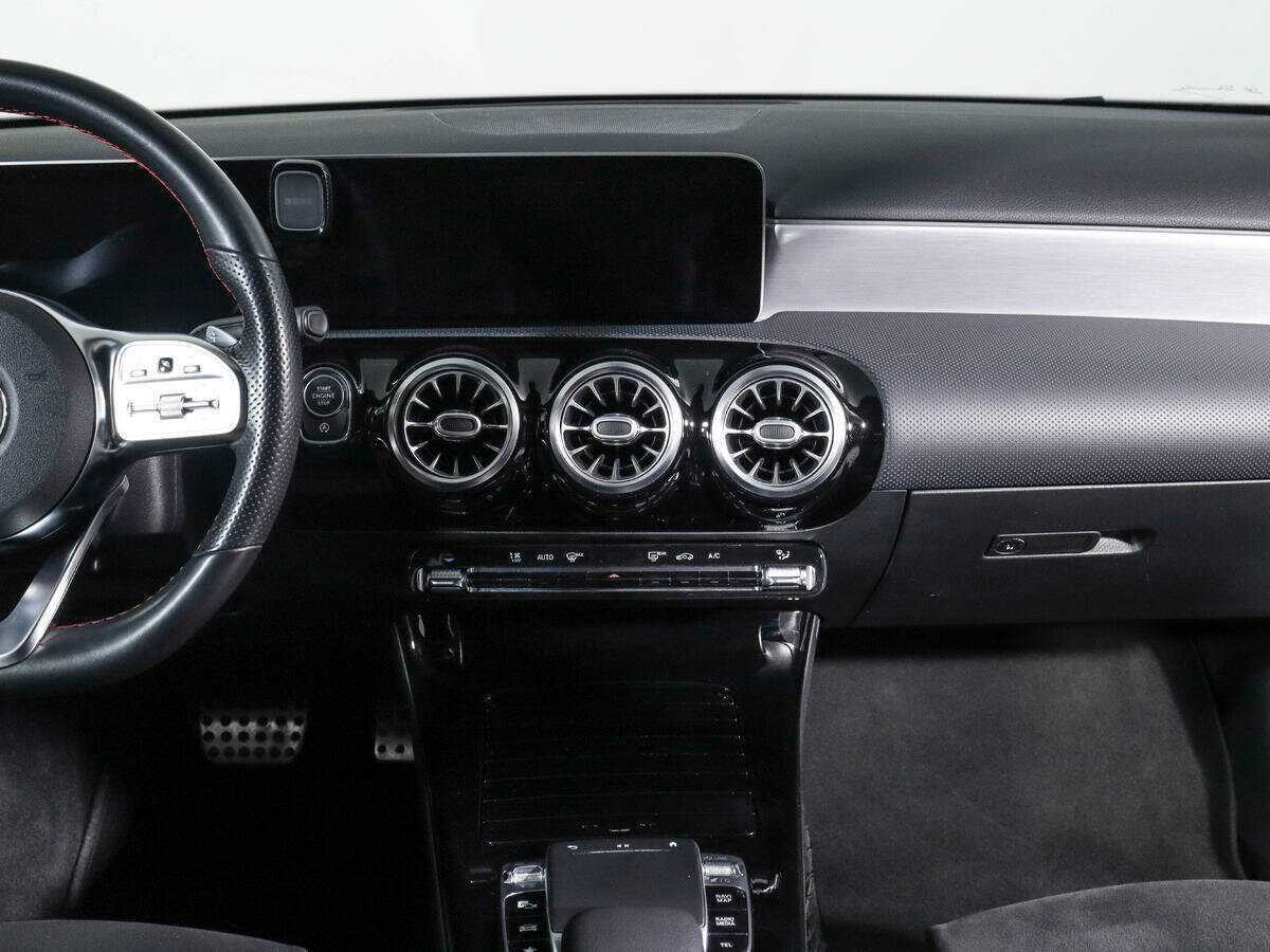 Mercedes-Benz A-Класс б/у, 2019, Роботизированная. Фото: #12