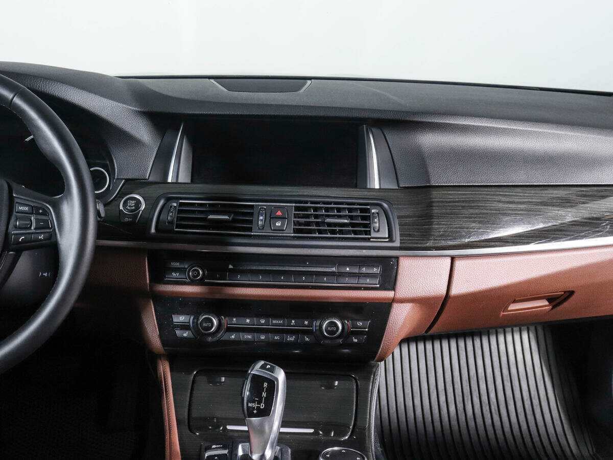 BMW 5 серии б/у, 2016, Автоматическая. Фото: #12