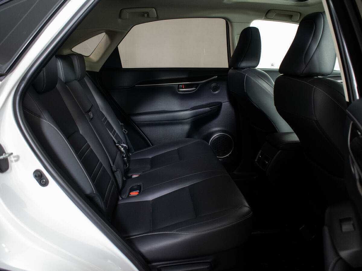 Lexus NX б/у, 2016, Вариатор. Фото: #7