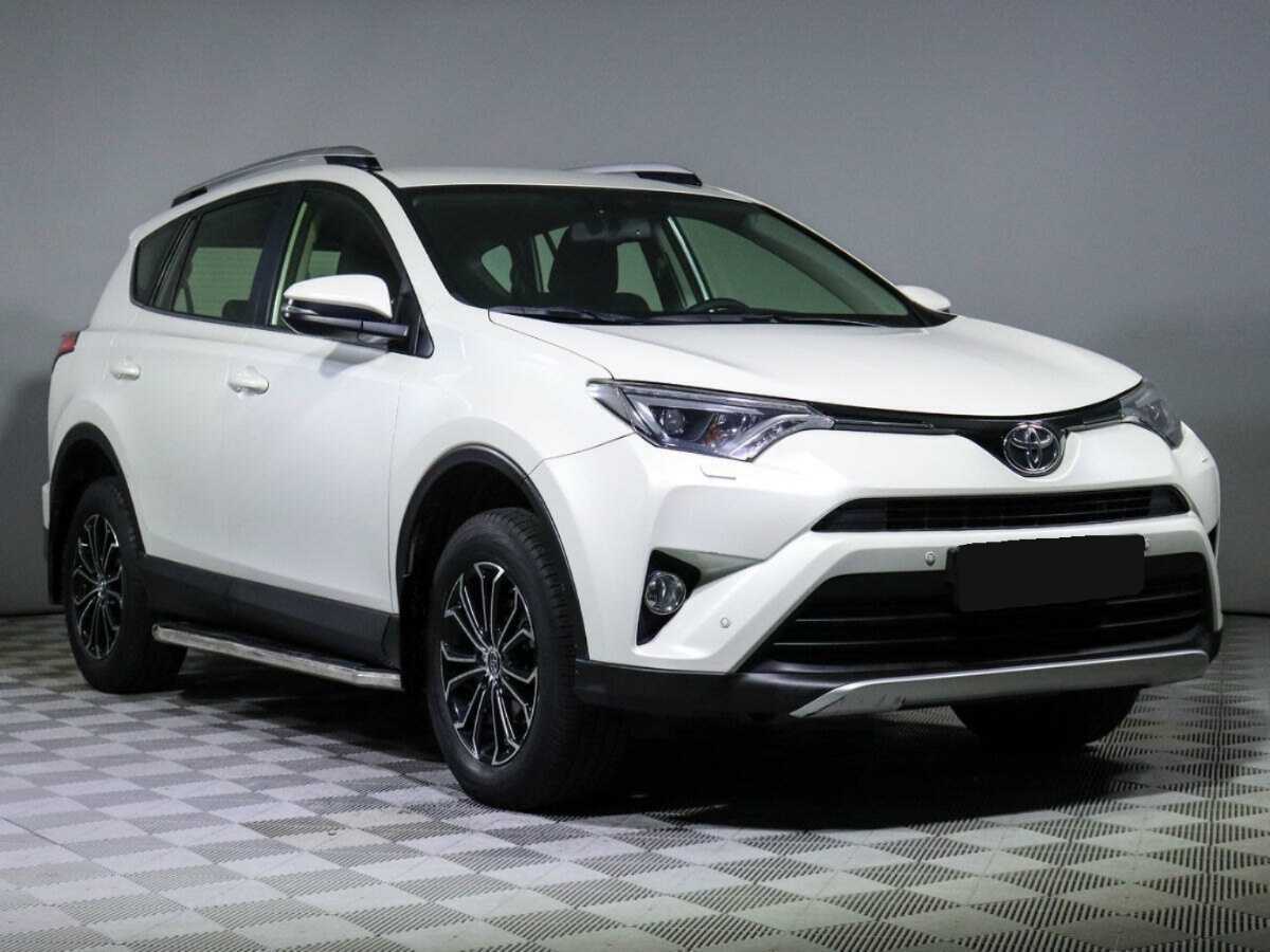 Toyota RAV4 б/у, 2015, Автоматическая. Фото: #1