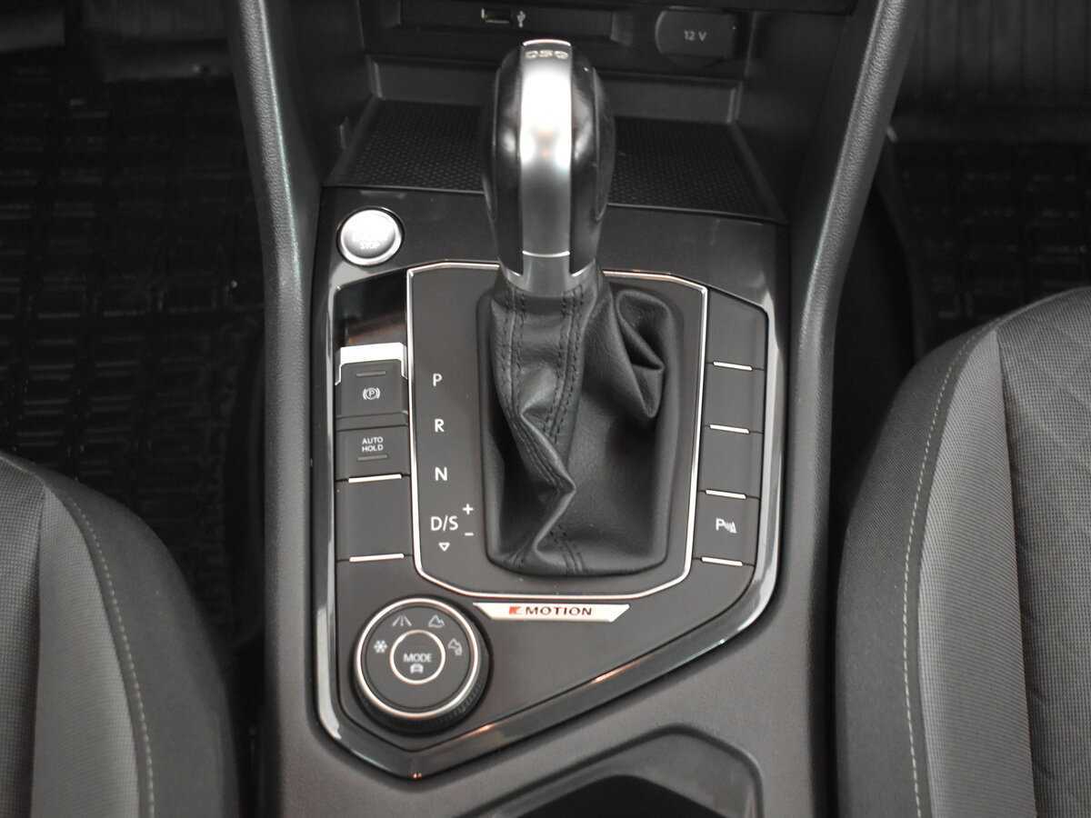 Volkswagen Tiguan б/у, 2018, Роботизированная. Фото: #15