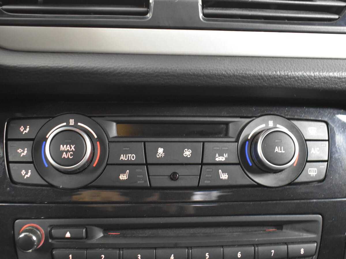 BMW X1 б/у, 2014, Автоматическая. Фото: #15