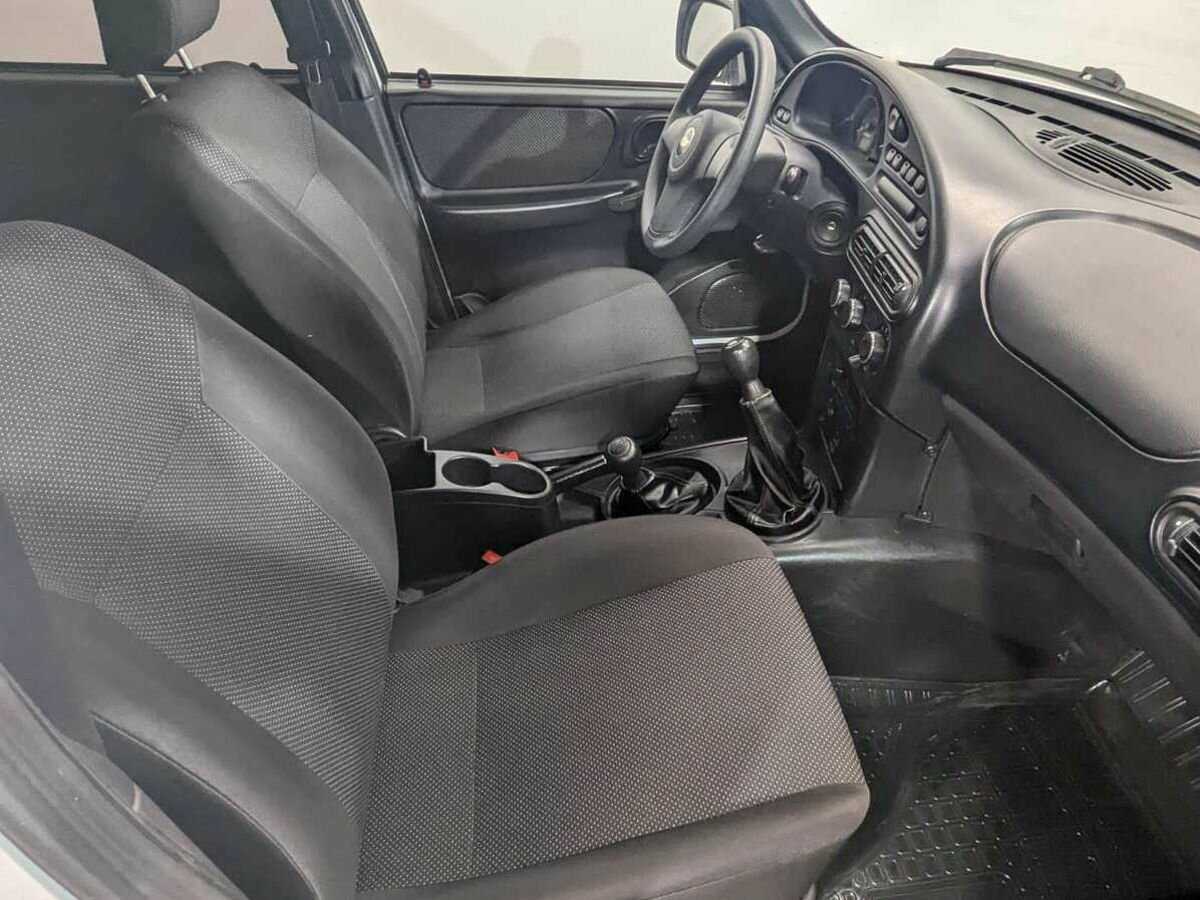 Chevrolet Niva б/у, 2018, Механическая. Фото: #9