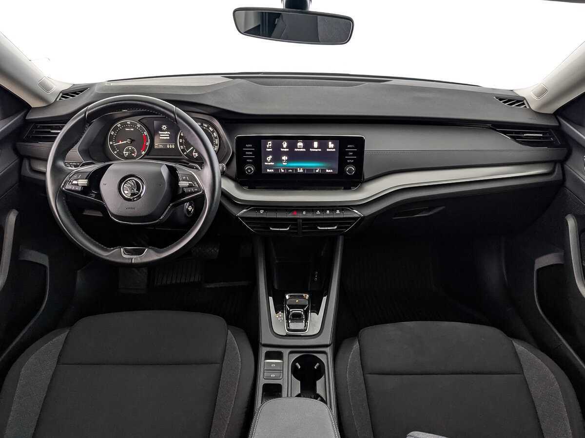 Skoda Octavia б/у, 2021, Автоматическая. Фото: #9