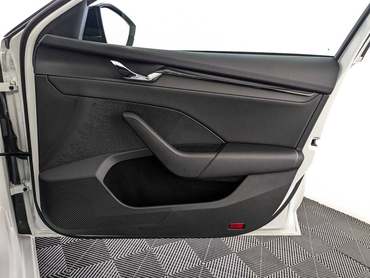 Skoda Octavia б/у, 2021, Автоматическая. Фото: #16