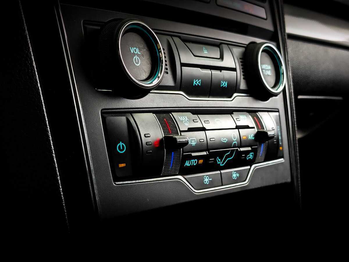 Ford Explorer б/у, 2017, Автоматическая. Фото: #23