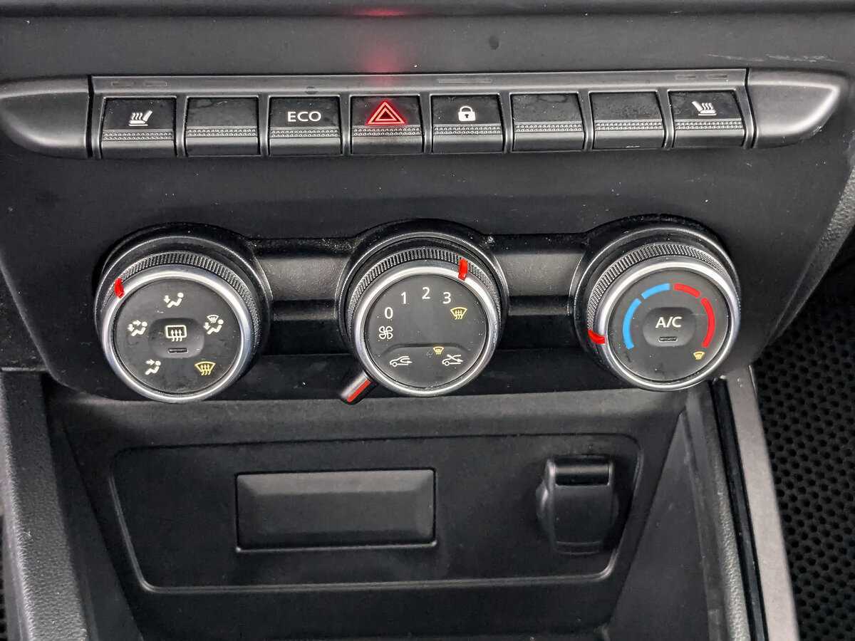 Renault Duster б/у, 2021, Механическая. Фото: #16