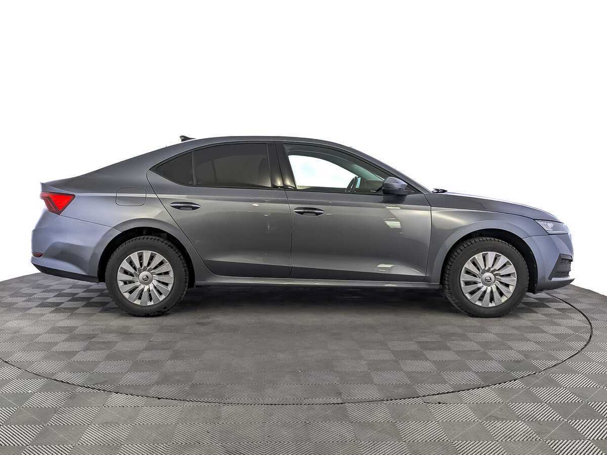 Skoda Octavia б/у, 2021, Автоматическая. Фото: #3