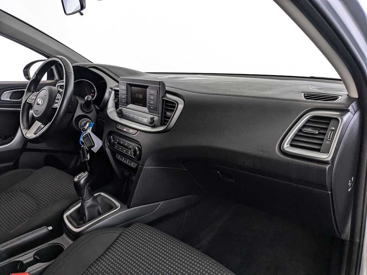 Kia Ceed б/у, 2020, Механическая. Фото: #8