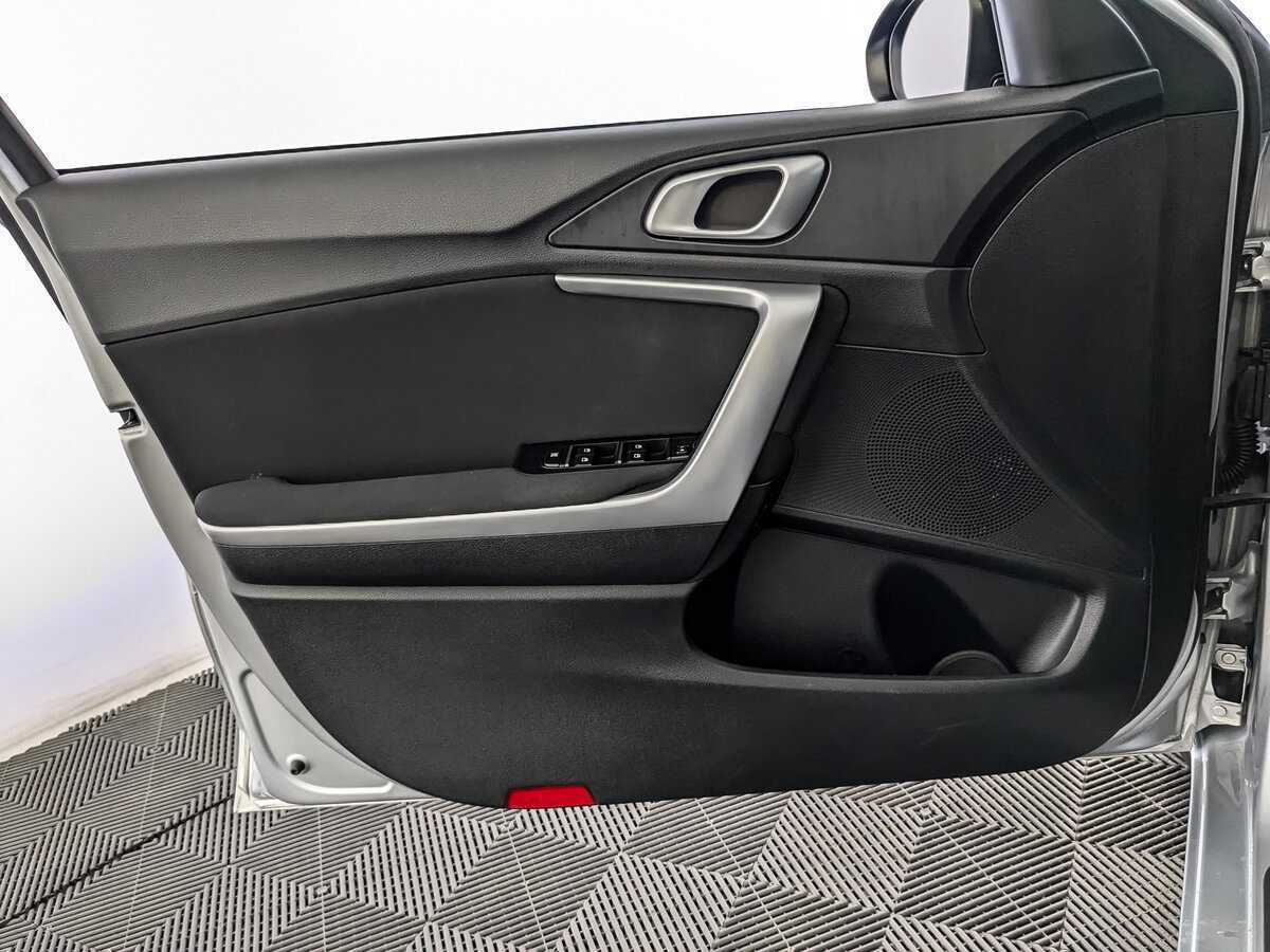 Kia Ceed б/у, 2020, Механическая. Фото: #13