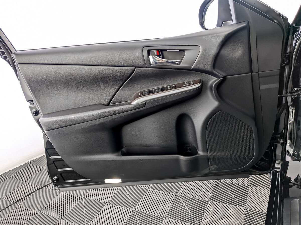 Toyota Camry б/у, 2016, Автоматическая. Фото: #14