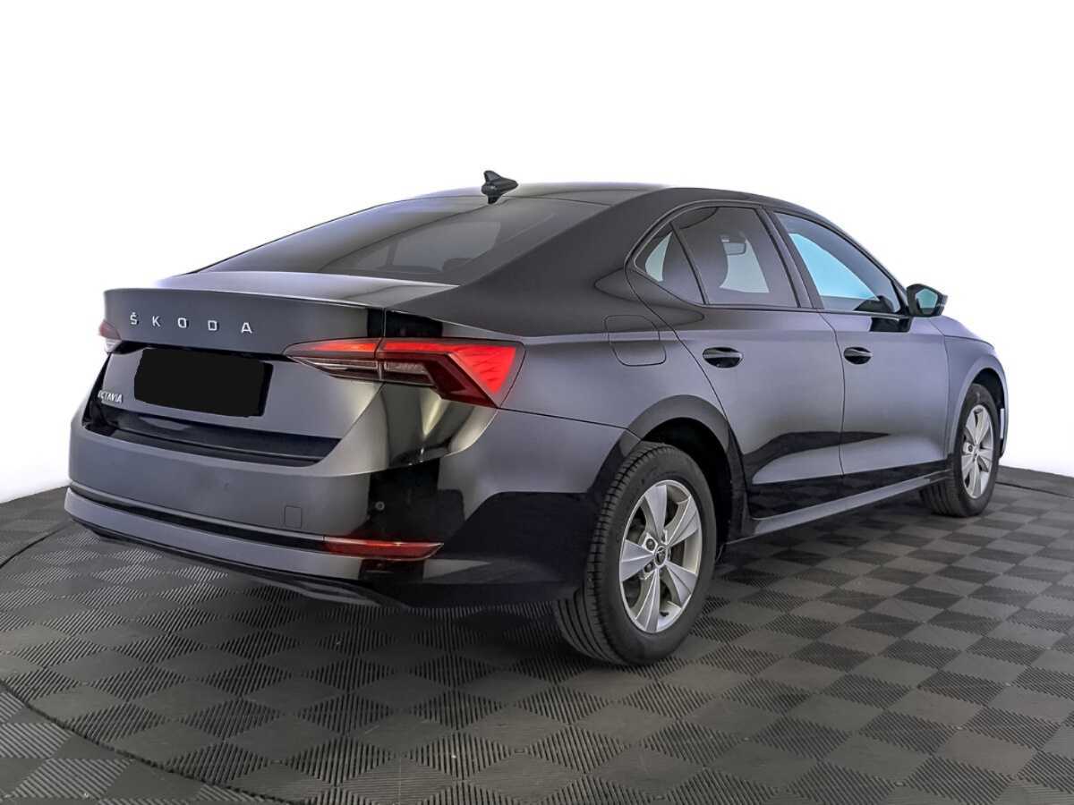 Skoda Octavia б/у, 2021, Механическая. Фото: #4