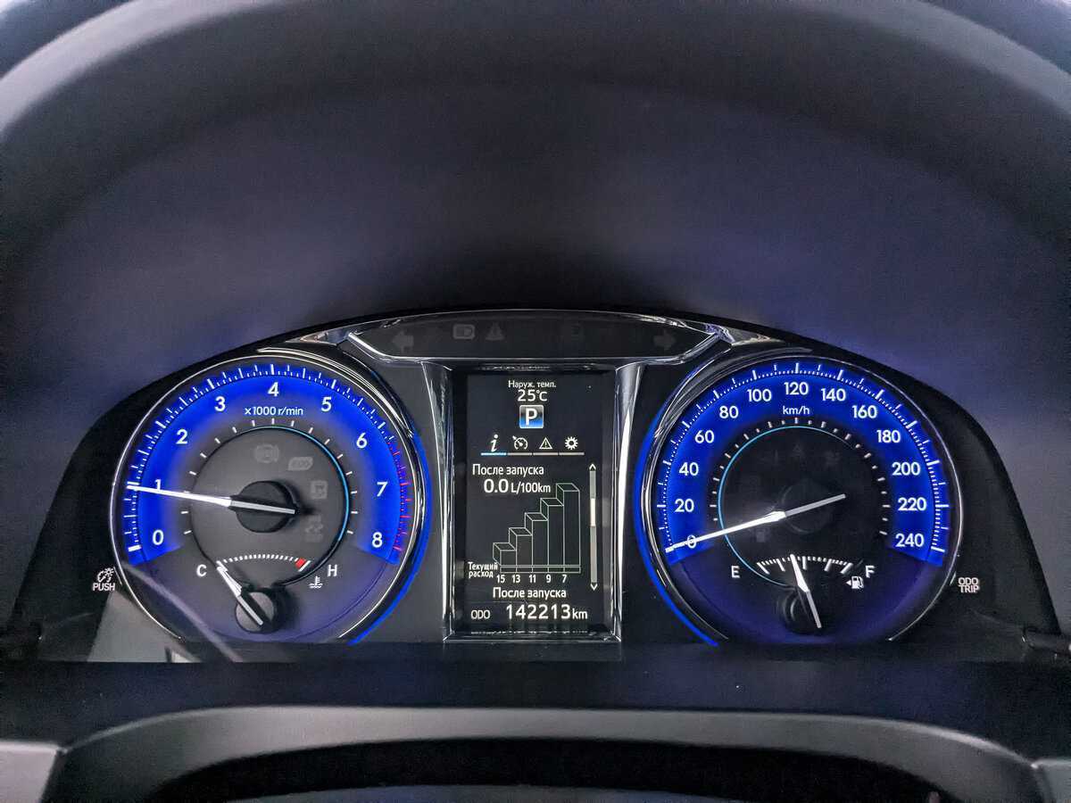 Toyota Camry б/у, 2016, Автоматическая. Фото: #11