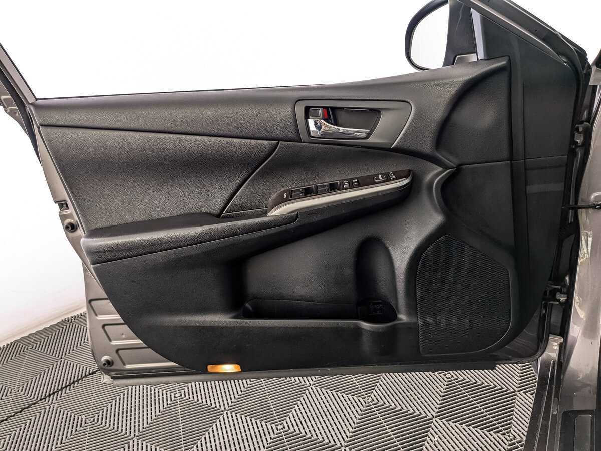 Toyota Camry б/у, 2016, Автоматическая. Фото: #14