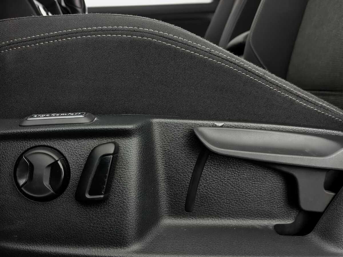 Volkswagen Passat б/у, 2018, Роботизированная. Фото: #21