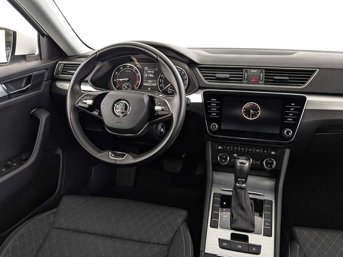 Skoda Superb б/у, 2021, Роботизированная. Фото: #16