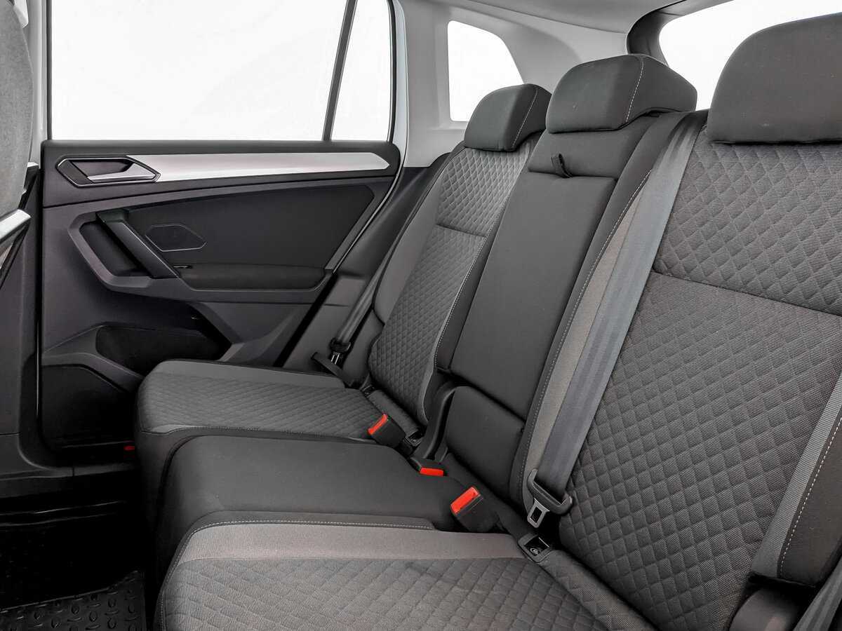 Volkswagen Tiguan б/у, 2017, Роботизированная. Фото: #9