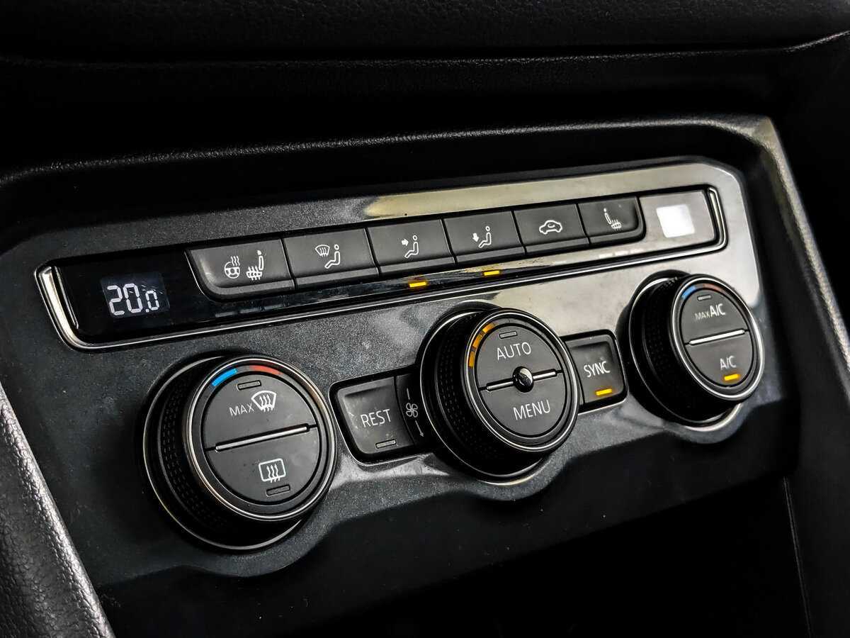 Volkswagen Tiguan б/у, 2017, Роботизированная. Фото: #21