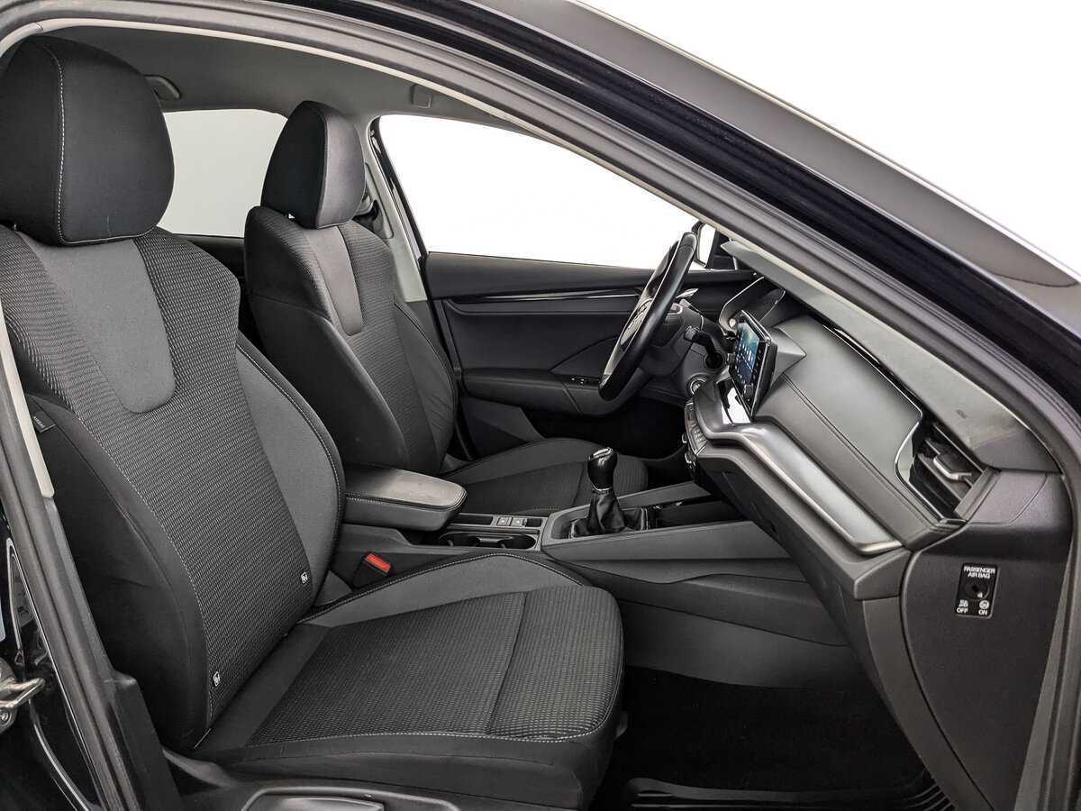 Skoda Octavia б/у, 2021, Механическая. Фото: #19