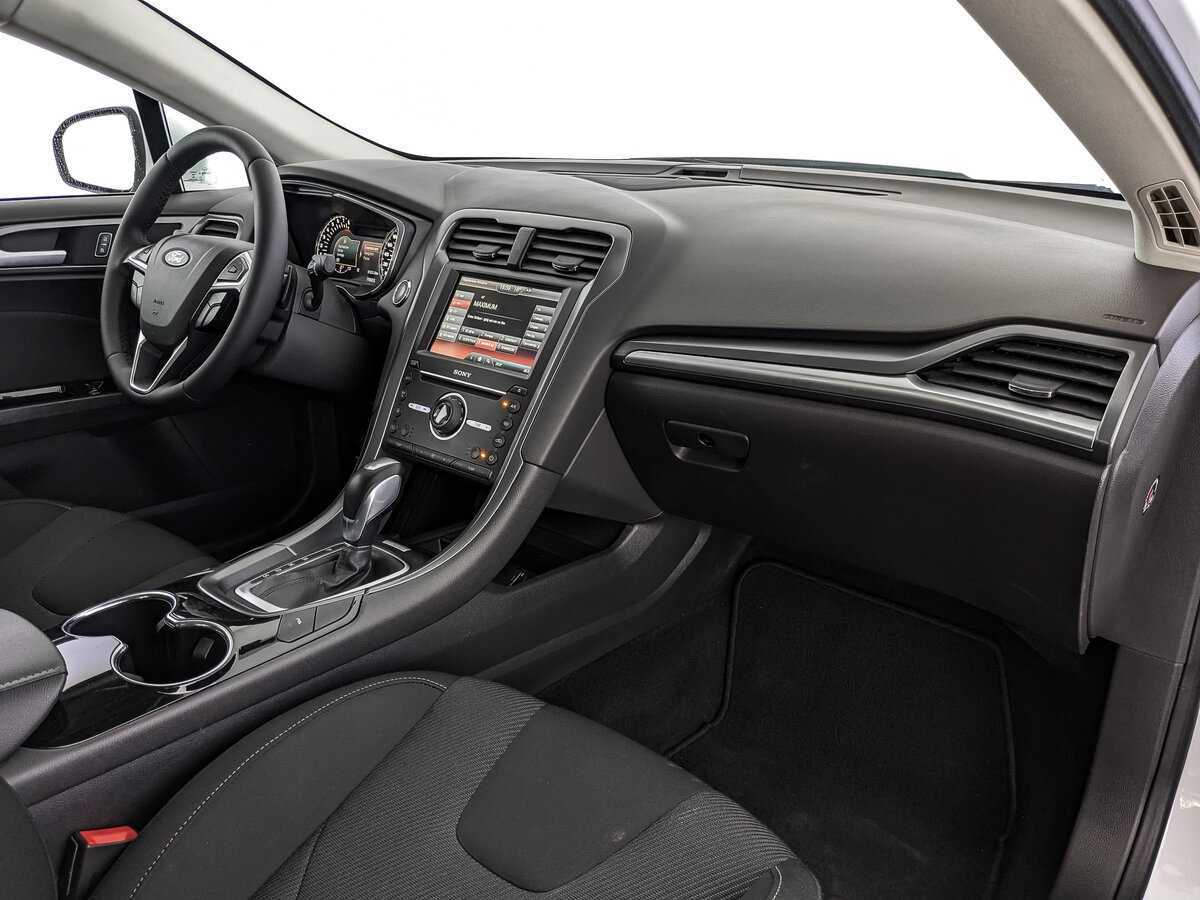 Ford Mondeo б/у, 2016, Автоматическая. Фото: #8