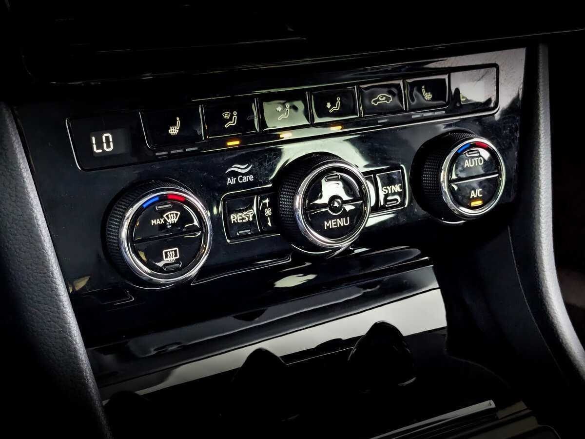 Skoda Superb б/у, 2019, Роботизированная. Фото: #20