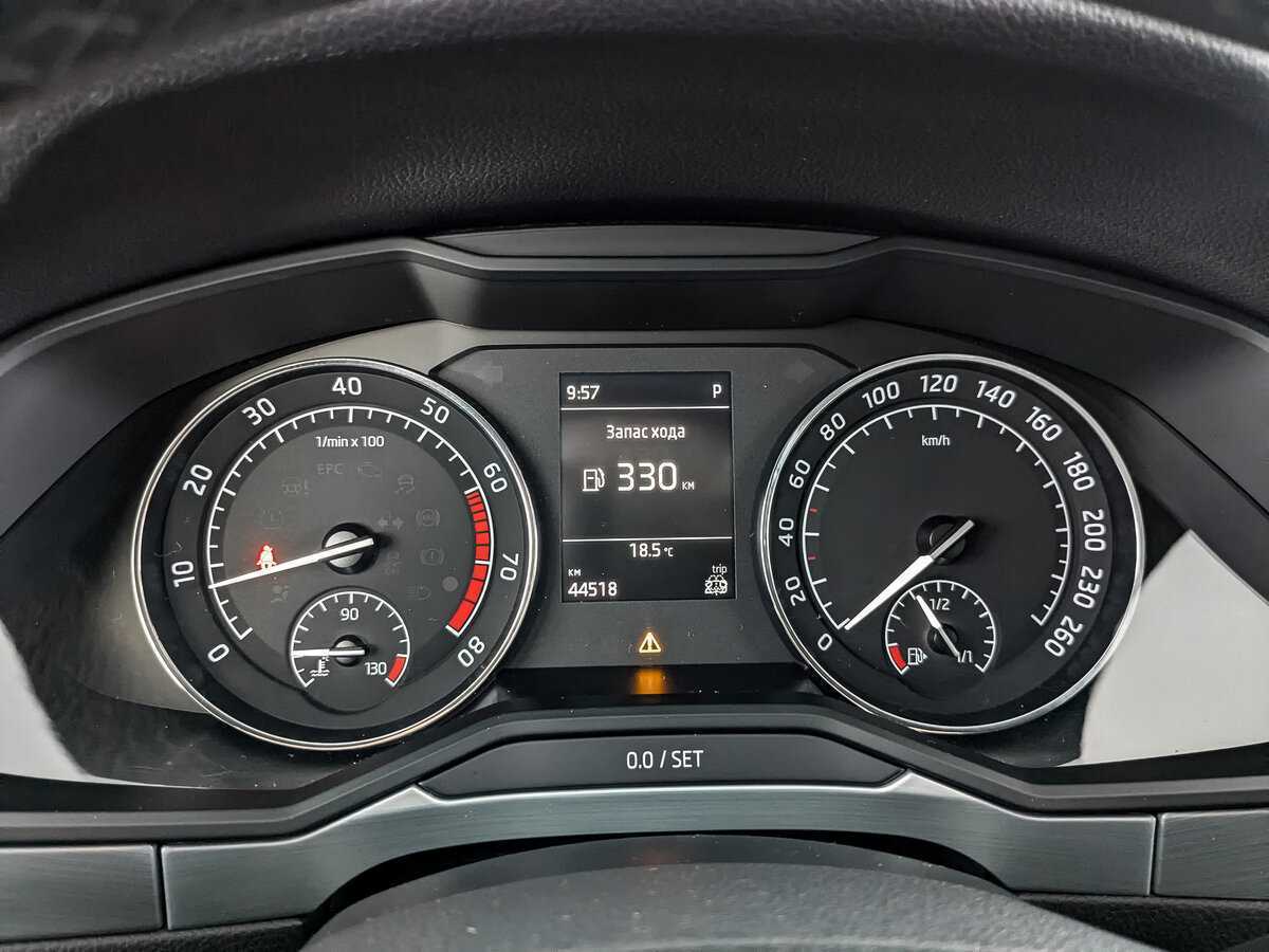 Skoda Superb б/у, 2019, Роботизированная. Фото: #11