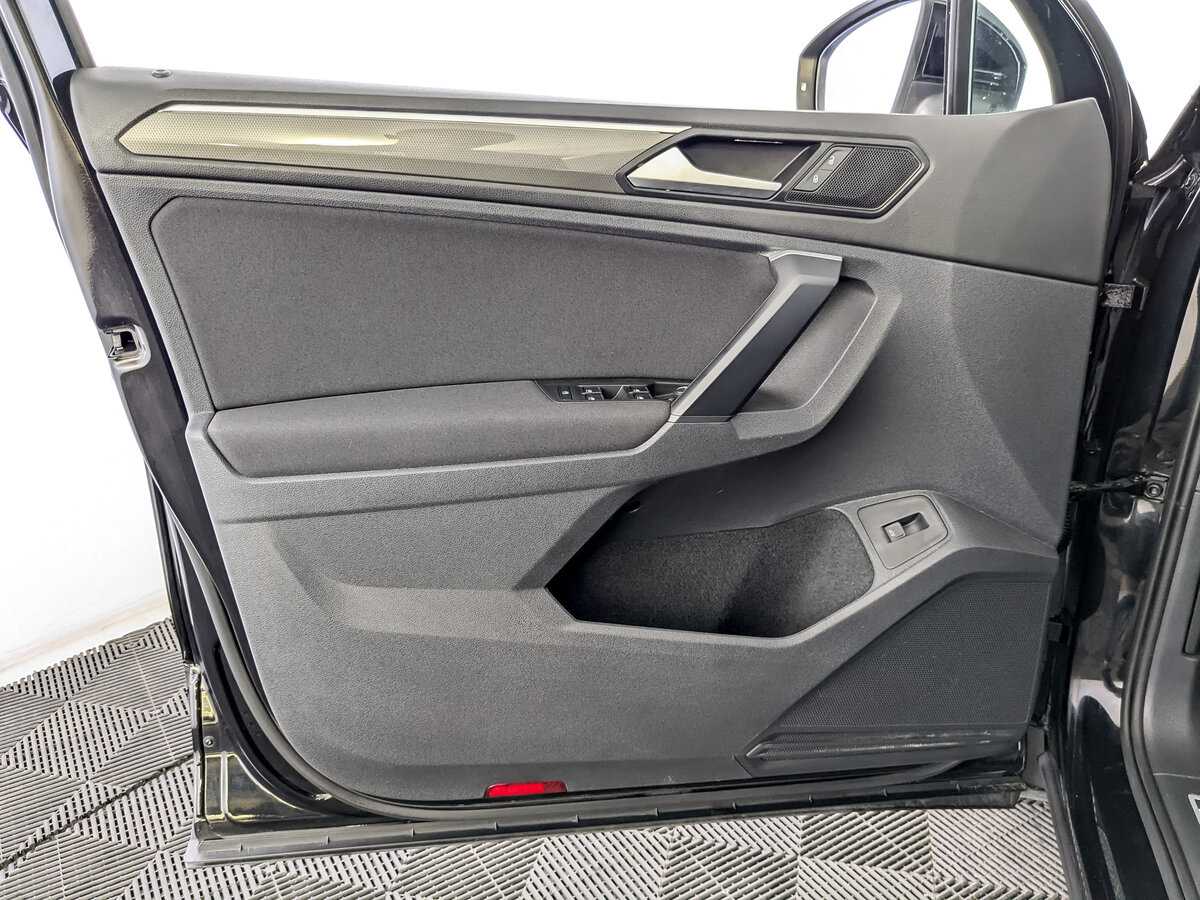 Volkswagen Tiguan б/у, 2019, Роботизированная. Фото: #14