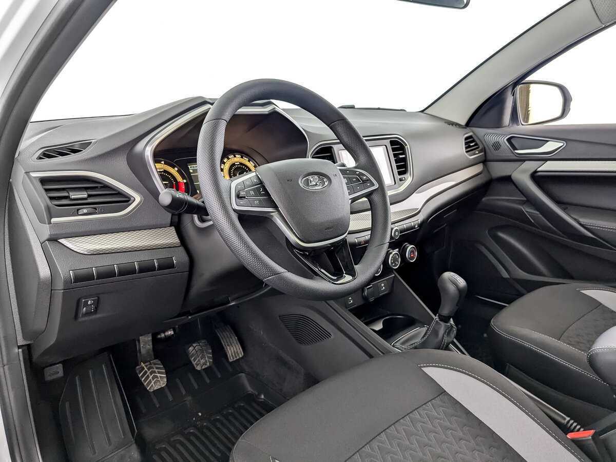 Lada (ВАЗ) Vesta б/у, 2023, Механическая. Фото: #12